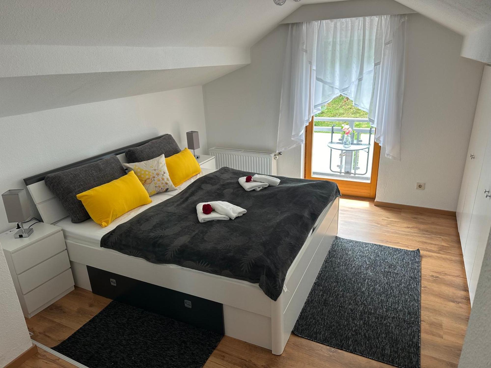 Ferienwohnung Waldblick, Faaker See Oberaichwald  Exteriér fotografie