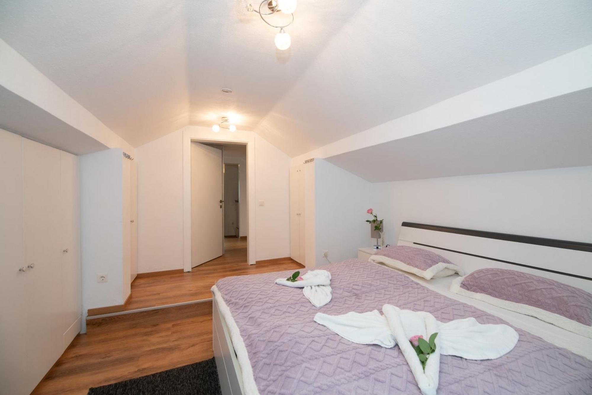 Ferienwohnung Waldblick, Faaker See Oberaichwald  Exteriér fotografie